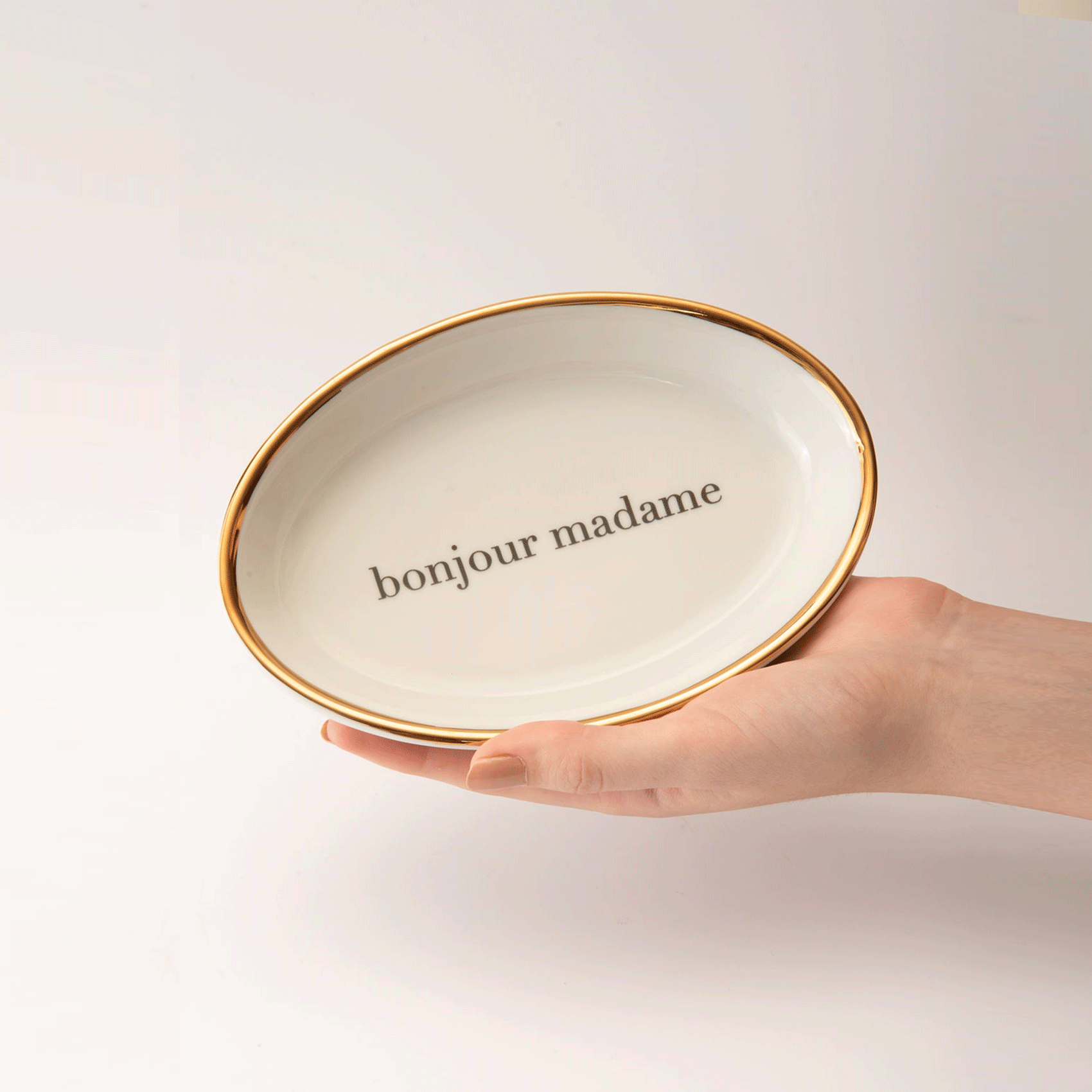Pratinho oval "Bonjour Madame"