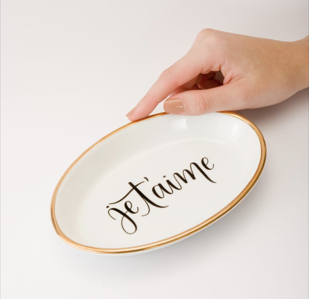 Pratinho Oval Je t`aime